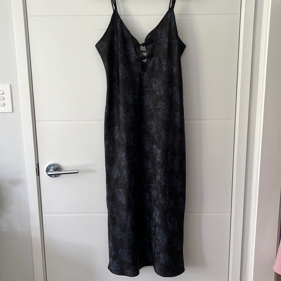 Black Slip Dress - Picture 2 of 4